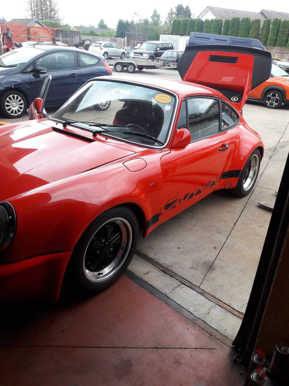 Réalisation porsche rouge